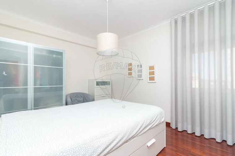 Apartamento T3 para Venda em Vila Franca de Xira Foto 8