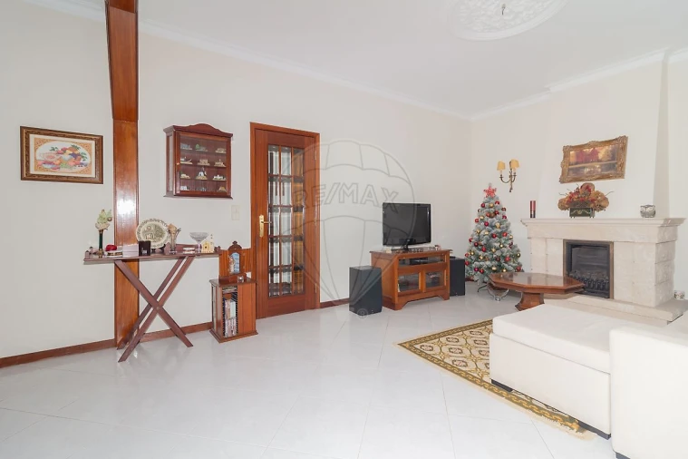 Apartamento T3 para Venda em Vila Franca de Xira Foto 26