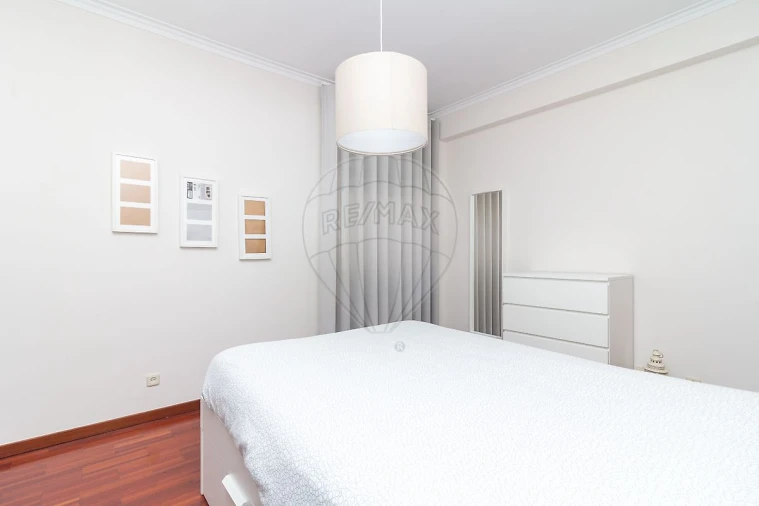 Apartamento T3 para Venda em Vila Franca de Xira Foto 9