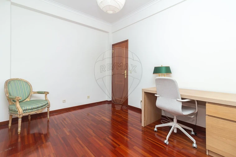 Apartamento T3 para Venda em Vila Franca de Xira Foto 19