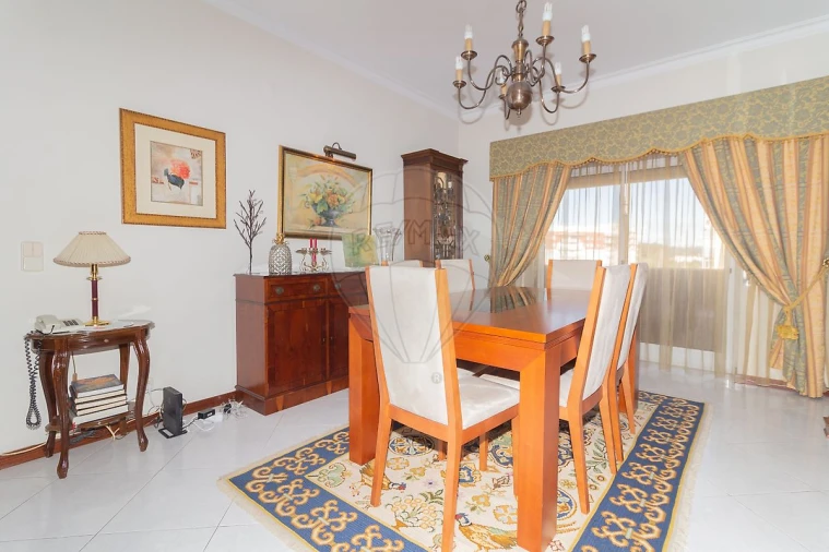 Apartamento T3 para Venda em Vila Franca de Xira Foto 21