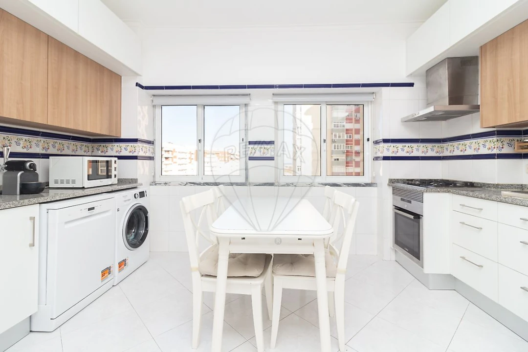 Apartamento T3 para Venda em Vila Franca de Xira Foto 5