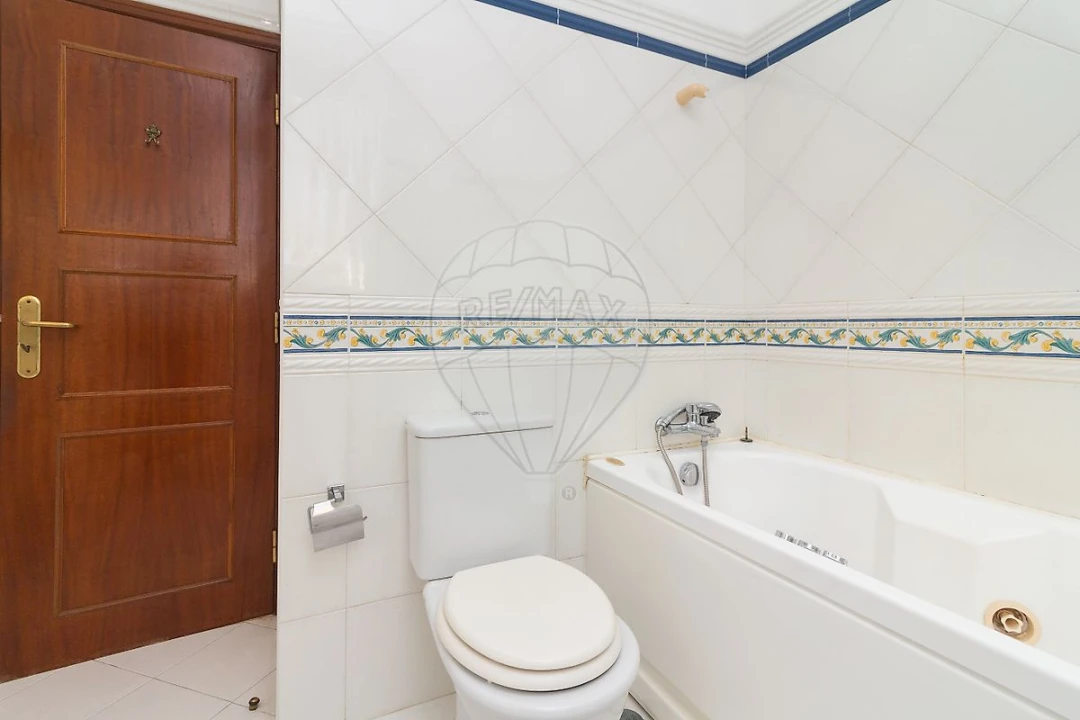 Apartamento T3 para Venda em Vila Franca de Xira Foto 16