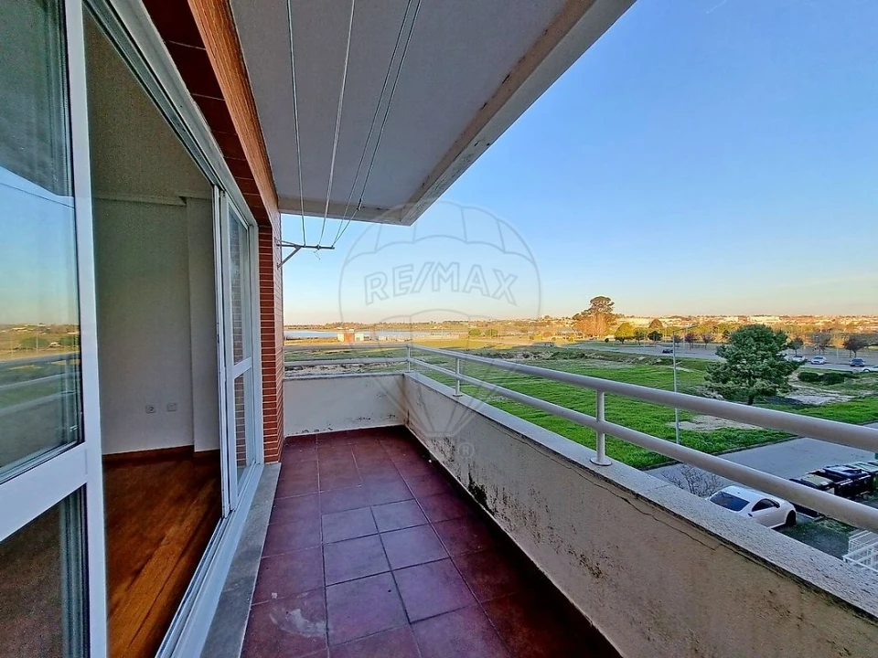 Apartamento T3 para Venda em Alhos Vedros Foto 3