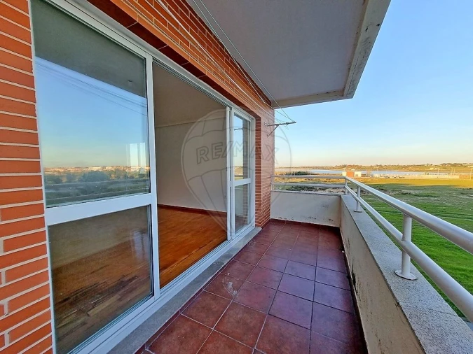 Apartamento T3 para Venda em Alhos Vedros Foto 5