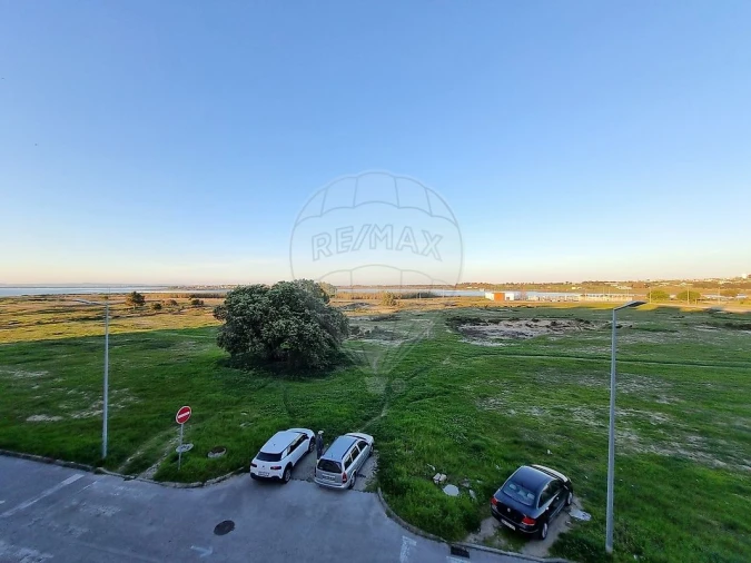 Apartamento T3 para Venda em Alhos Vedros Foto 18