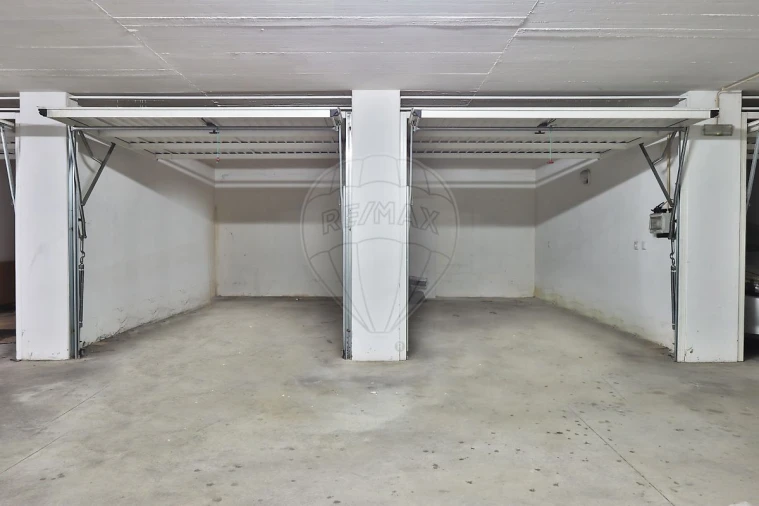 Apartamento T3 para Venda em Nossa Sra de Fatima Foto 27