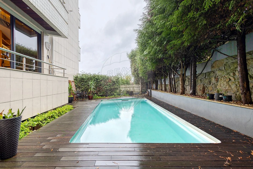 Apartamento T3 para Arrendamento em Gondomar (São Cosme), Valbom e Jovim Foto 8