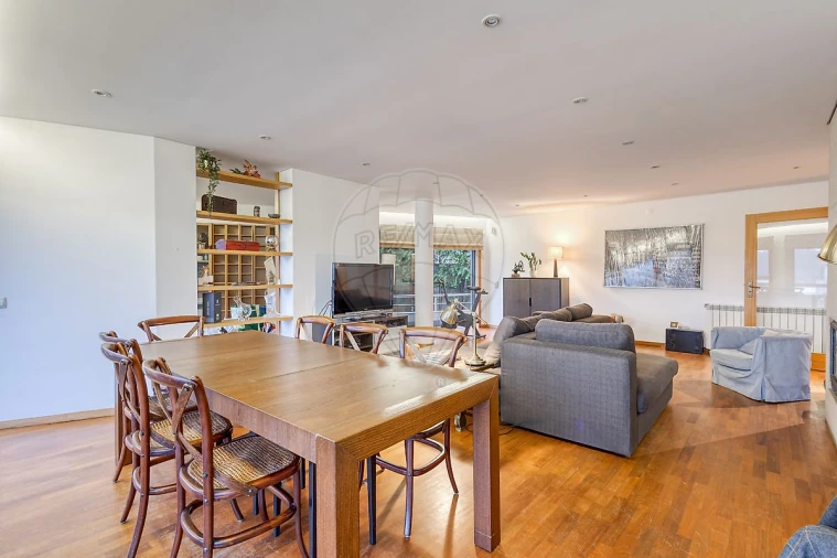 Apartamento T3 para Arrendamento em Gondomar (São Cosme), Valbom e Jovim