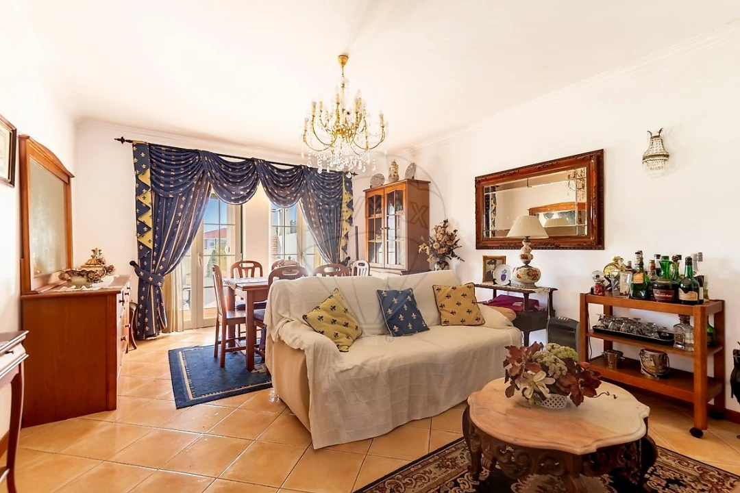 Moradia T4 para Venda em Silveira Foto 7