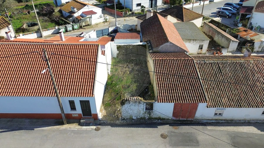 Armazém para Venda em Azueira e Sobral da Abelheira Foto 3