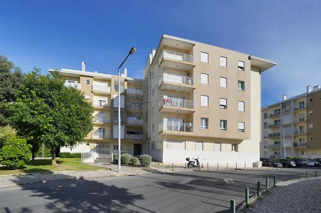 Apartamento T1 para Arrendamento em Póvoa de Santa Iria e Forte da Casa Foto 16