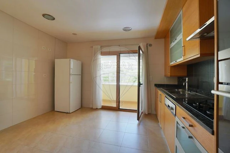 Apartamento T1 para Arrendamento em Póvoa de Santa Iria e Forte da Casa Foto 3