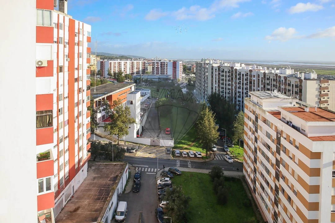 Apartamento T3 para Arrendamento em Póvoa de Santa Iria e Forte da Casa Foto 38