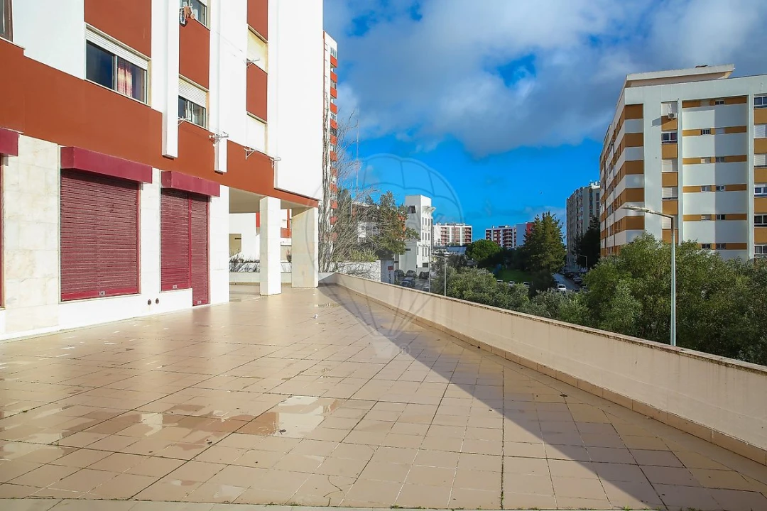 Apartamento T3 para Arrendamento em Póvoa de Santa Iria e Forte da Casa Foto 39