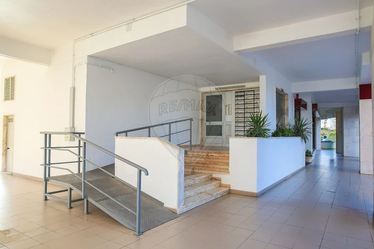 Apartamento T3 para Arrendamento em Póvoa de Santa Iria e Forte da Casa Foto 41