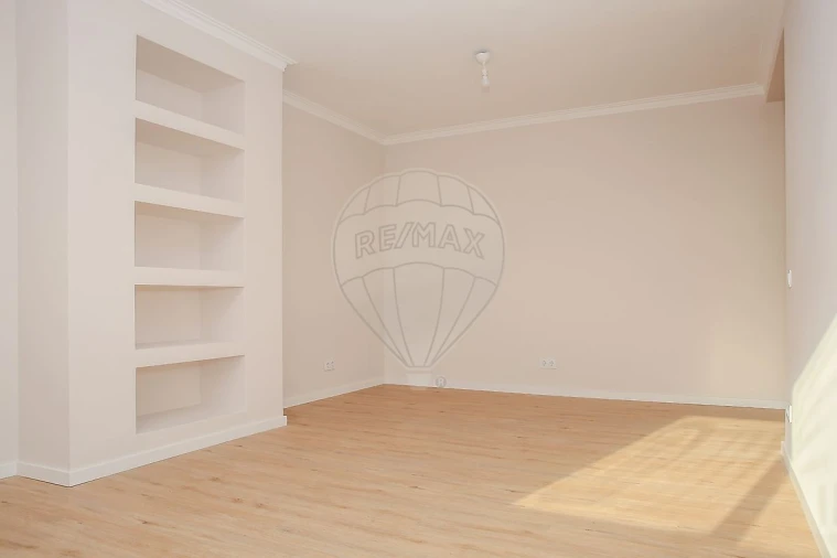 Apartamento T3 para Arrendamento em Póvoa de Santa Iria e Forte da Casa Foto 10