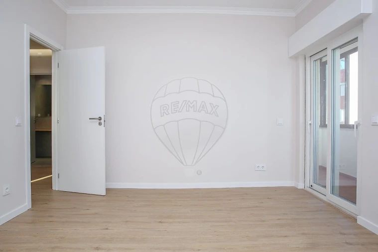 Apartamento T3 para Arrendamento em Póvoa de Santa Iria e Forte da Casa Foto 21