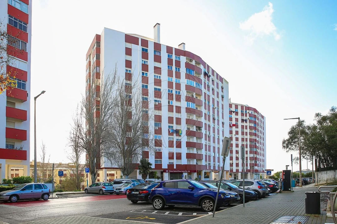 Apartamento T3 para Arrendamento em Póvoa de Santa Iria e Forte da Casa Foto 44