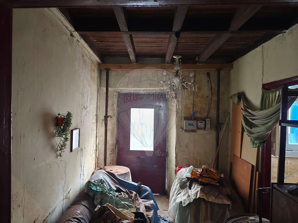 Moradia T2 para Venda em Raposa Foto 13