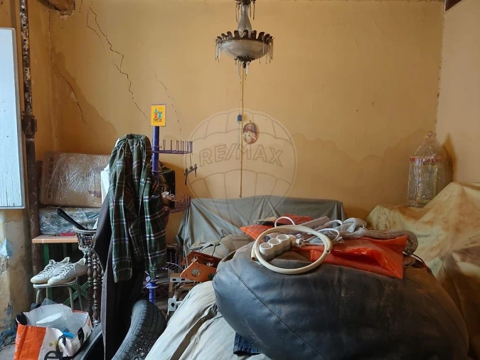 Moradia T2 para Venda em Raposa Foto 6