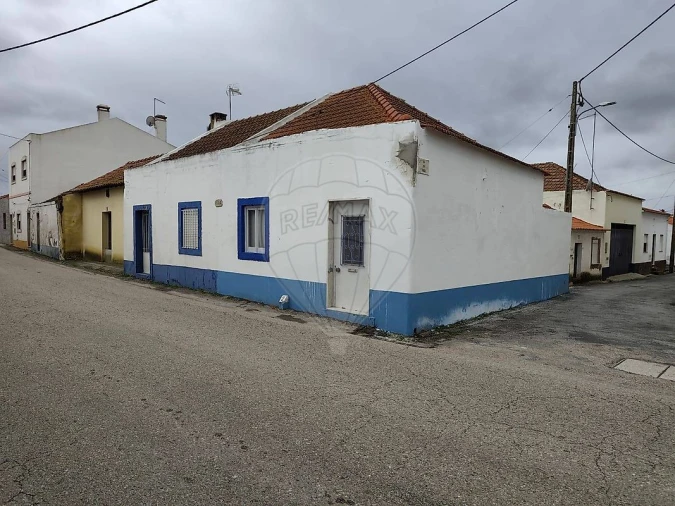 Moradia T2 para Venda em Raposa Foto 11