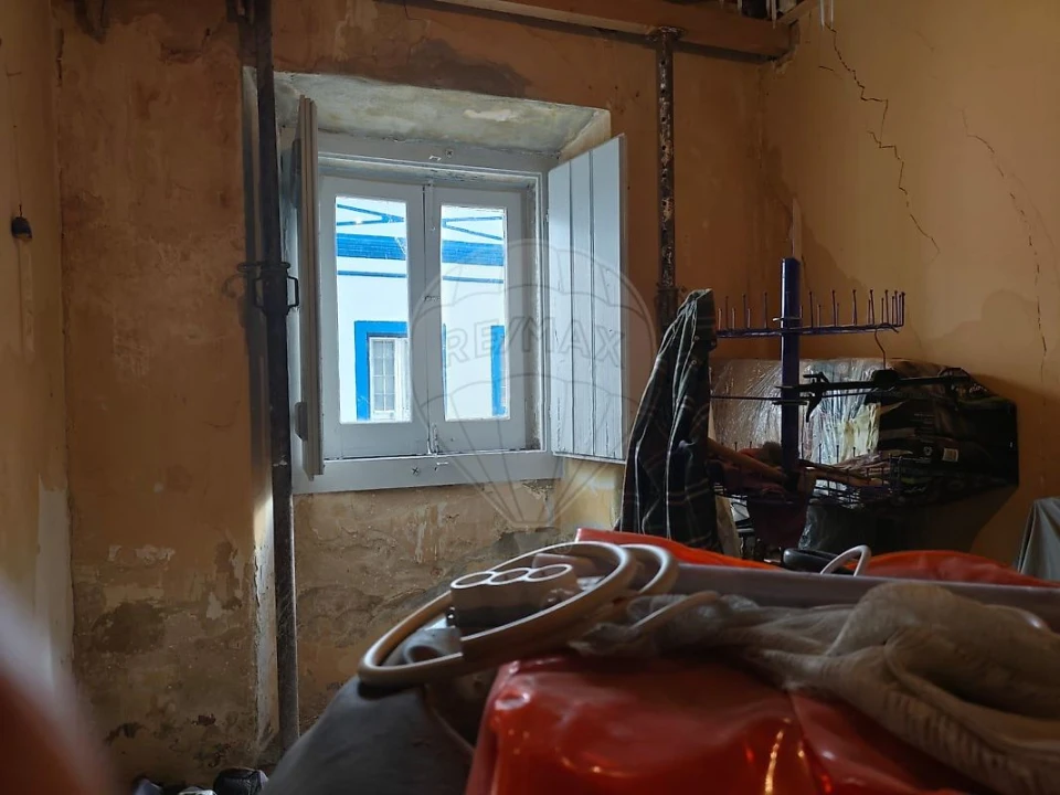 Moradia T2 para Venda em Raposa Foto 4