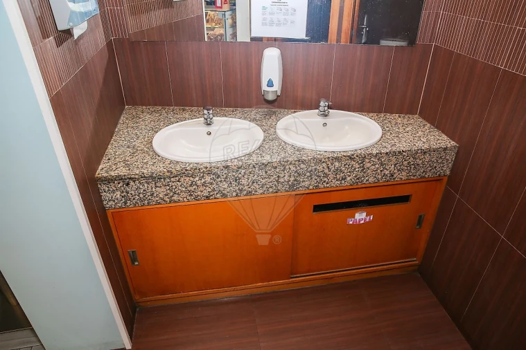 Negócio para Venda em Castanheira do Ribatejo e Cachoeiras Foto 7