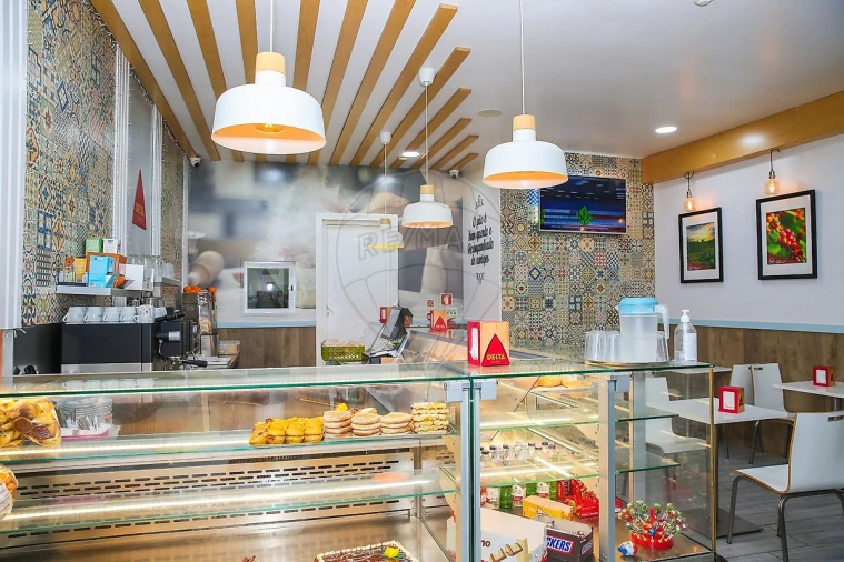 Negócio para Venda em Castanheira do Ribatejo e Cachoeiras Foto 4