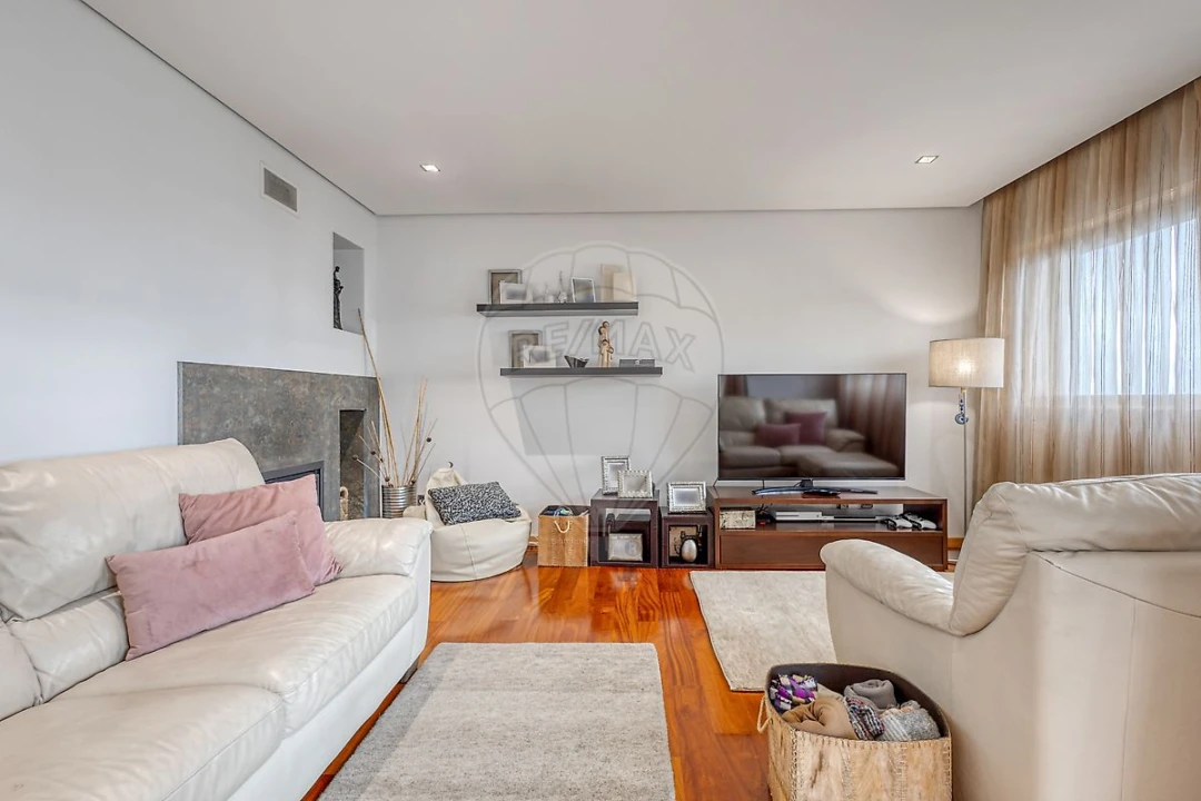 Apartamento T3 para Venda em Gulpilhares e Valadares Foto 11