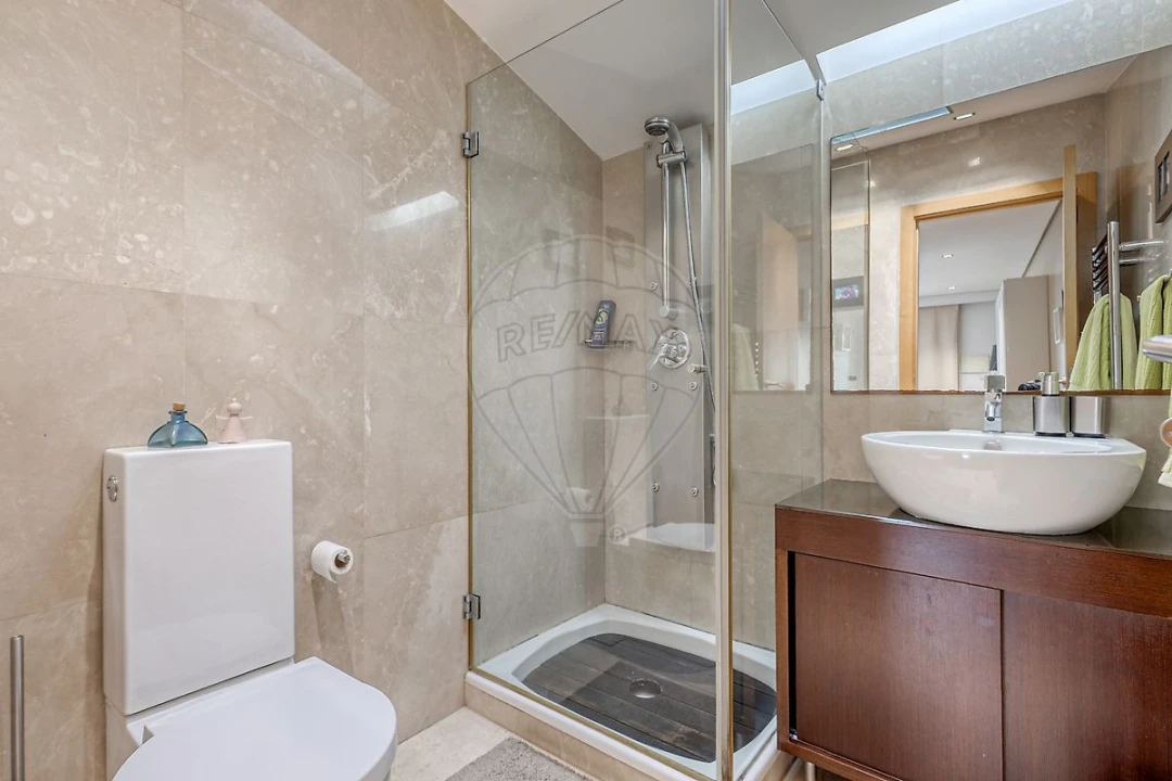 Apartamento T3 para Venda em Gulpilhares e Valadares Foto 29