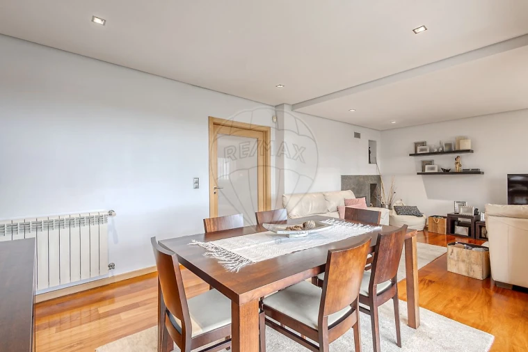 Apartamento T3 para Venda em Gulpilhares e Valadares Foto 12