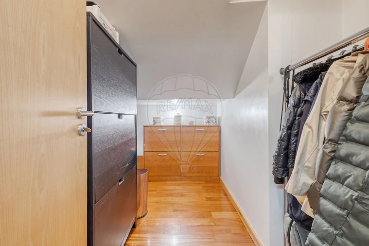 Apartamento T3 para Venda em Gulpilhares e Valadares Foto 7