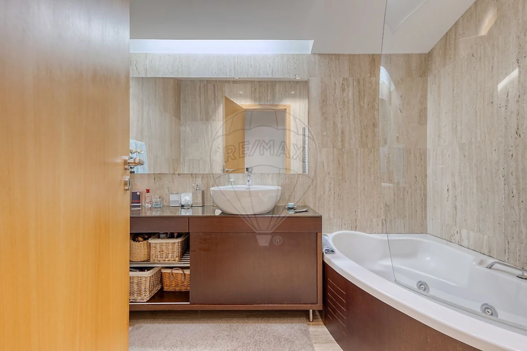 Apartamento T3 para Venda em Gulpilhares e Valadares Foto 32