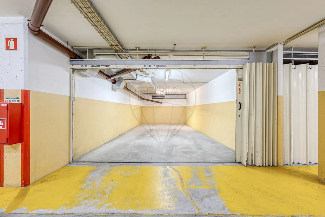 Apartamento T3 para Venda em Gulpilhares e Valadares Foto 41