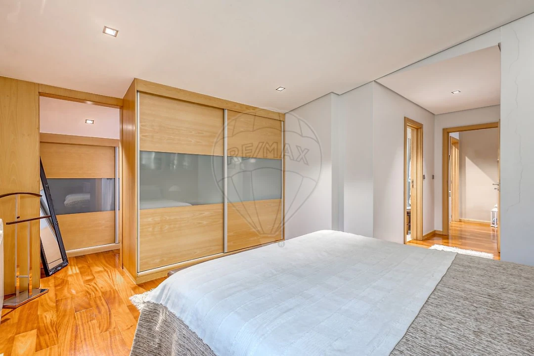 Apartamento T3 para Venda em Gulpilhares e Valadares Foto 30