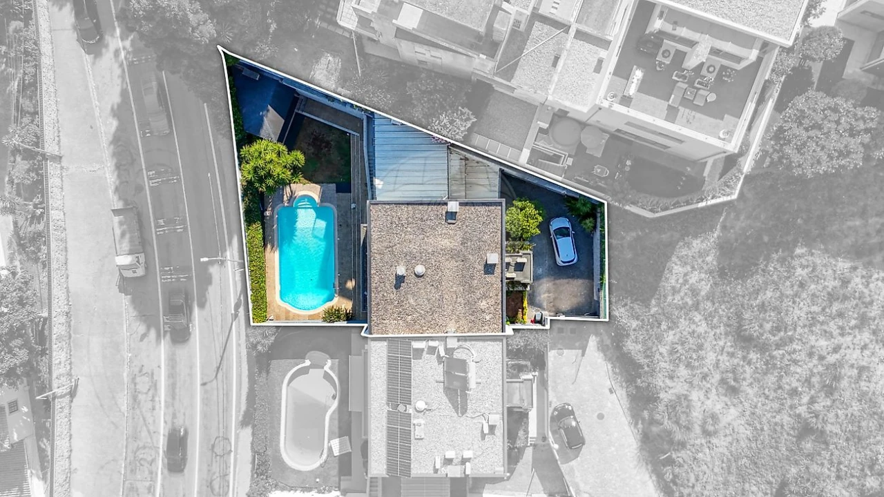 Moradia T5 para Venda em Gondomar (São Cosme), Valbom e Jovim Foto 2