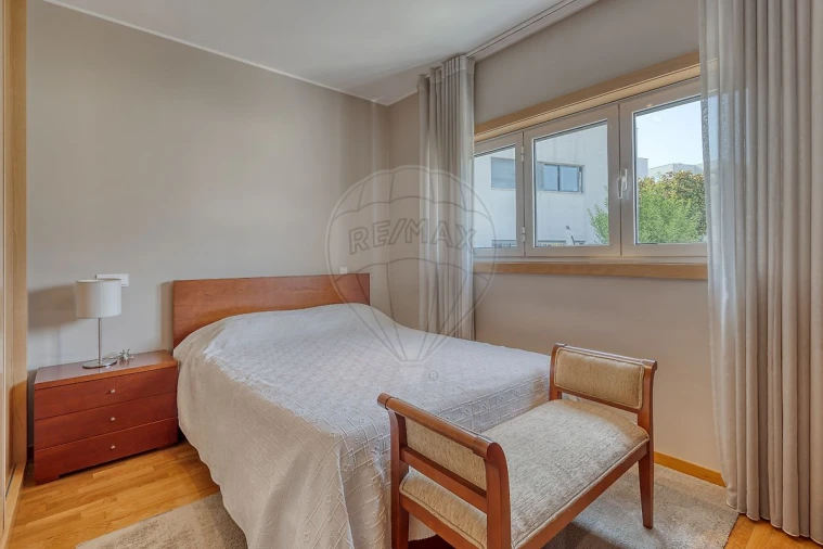 Moradia T5 para Venda em Gondomar (São Cosme), Valbom e Jovim Foto 28