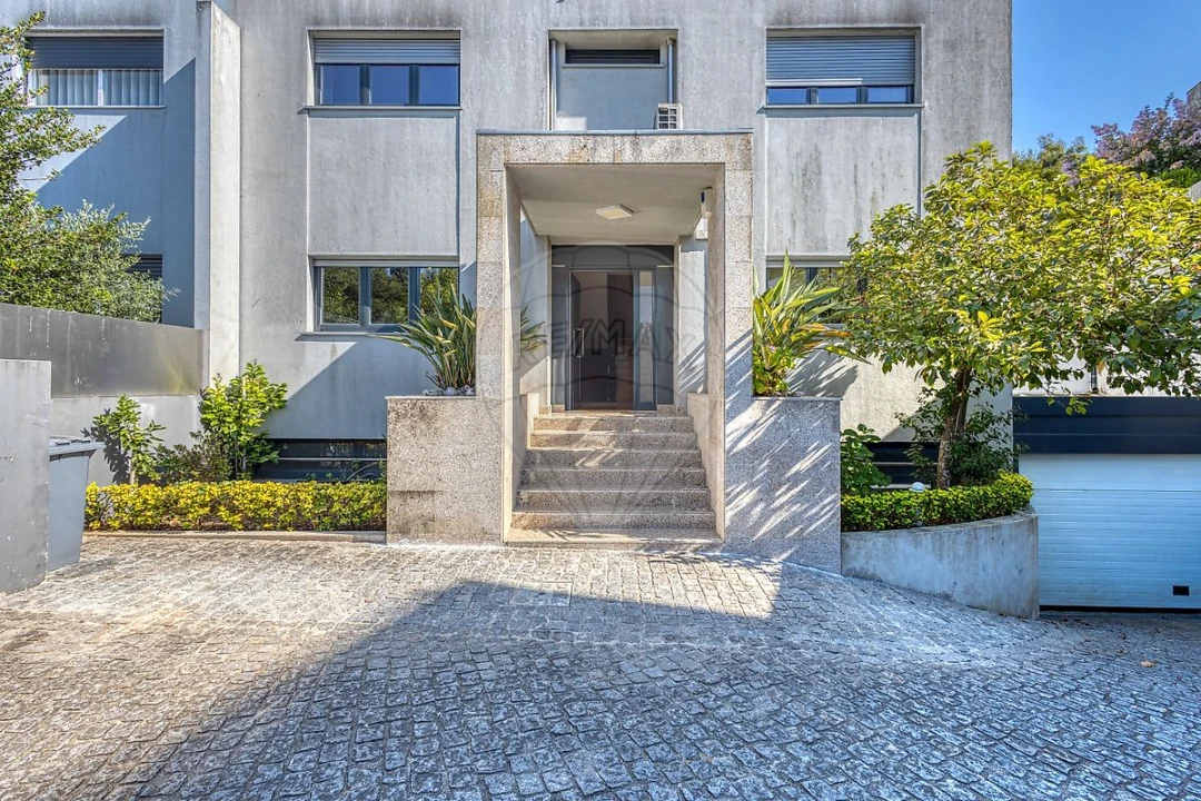 Moradia T5 para Venda em Gondomar (São Cosme), Valbom e Jovim Foto 6