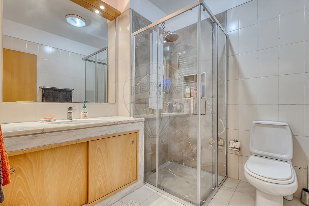 Moradia T5 para Venda em Gondomar (São Cosme), Valbom e Jovim Foto 32