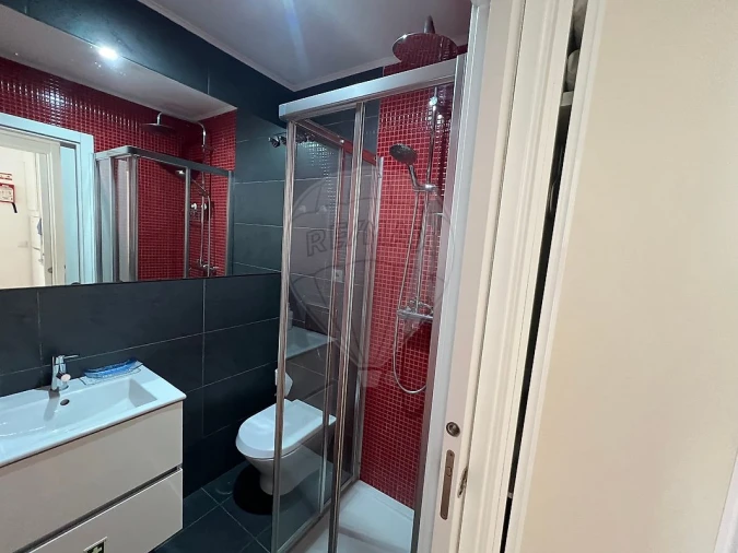 Apartamento T1 para Arrendamento em Sesimbra (Santiago) Foto 8