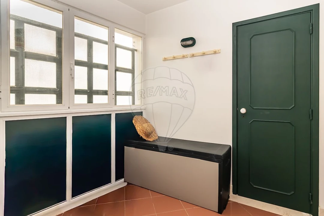 Apartamento T4 para Venda em Sesimbra (Santiago) Foto 23