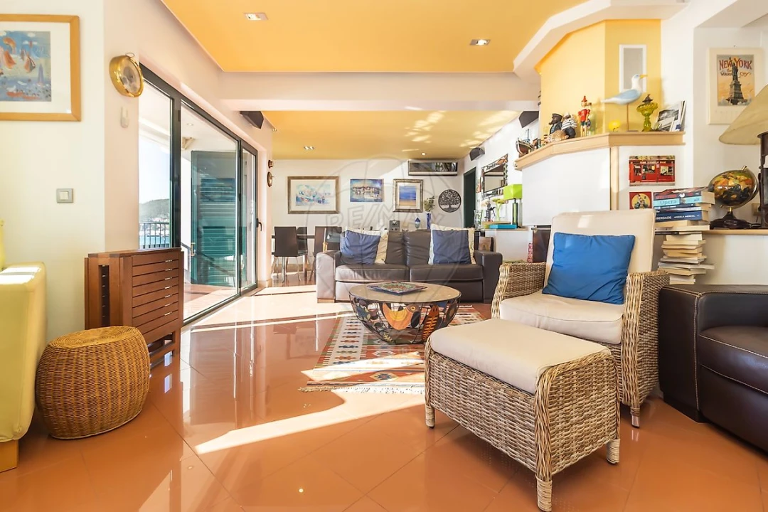 Apartamento T4 para Venda em Sesimbra (Santiago) Foto 10