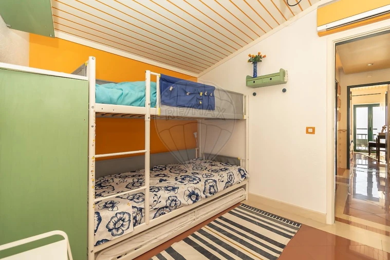 Apartamento T4 para Venda em Sesimbra (Santiago) Foto 34