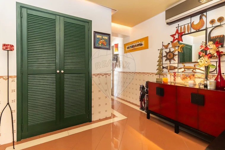 Apartamento T4 para Venda em Sesimbra (Santiago) Foto 8