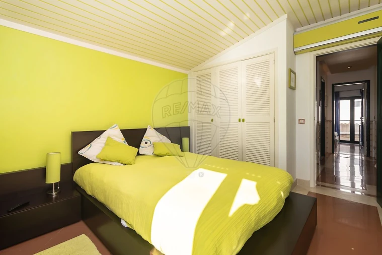 Apartamento T4 para Venda em Sesimbra (Santiago) Foto 27