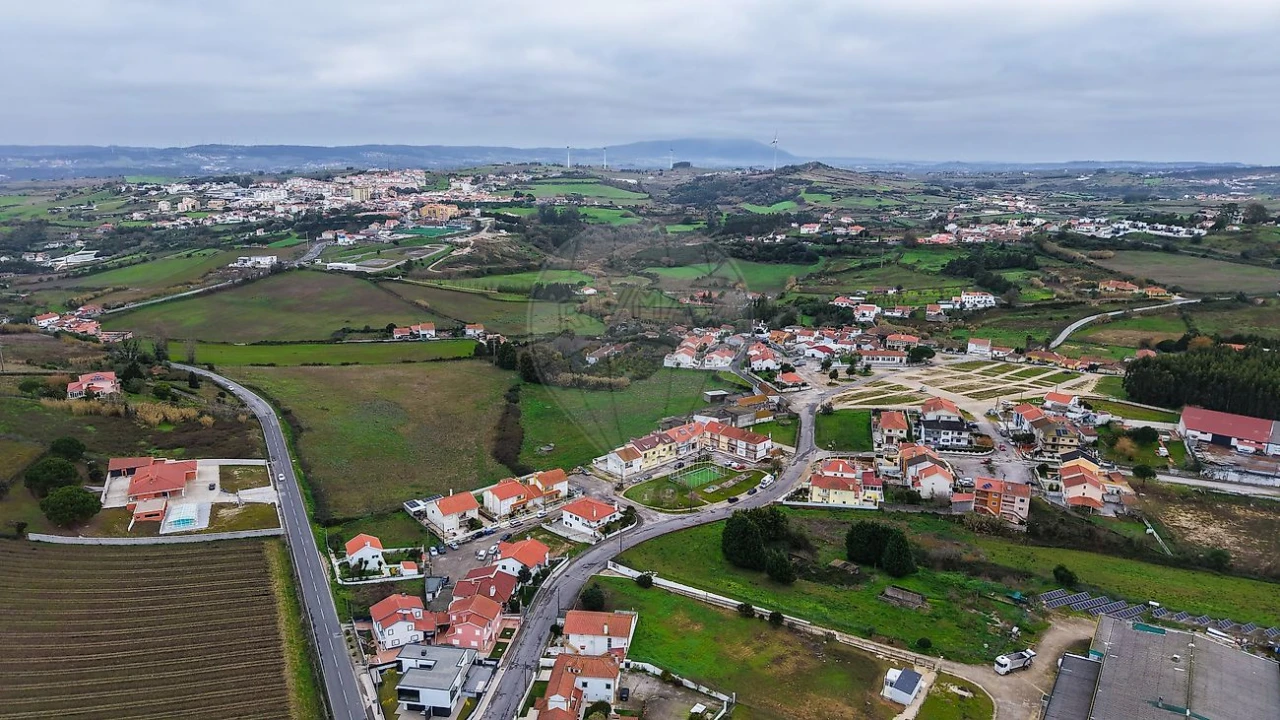 Terreno para Venda em Santo Quintino Foto 18