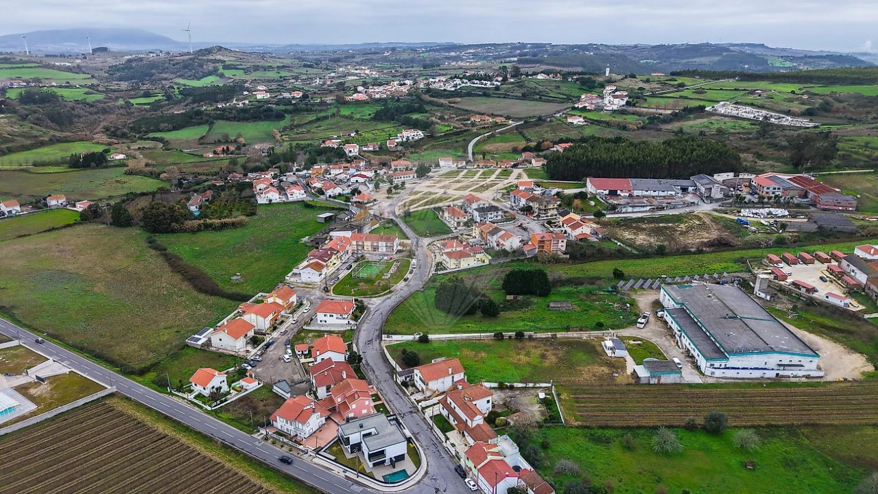 Terreno para Venda em Santo Quintino Foto 16