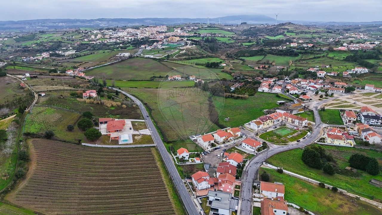Terreno para Venda em Santo Quintino Foto 17