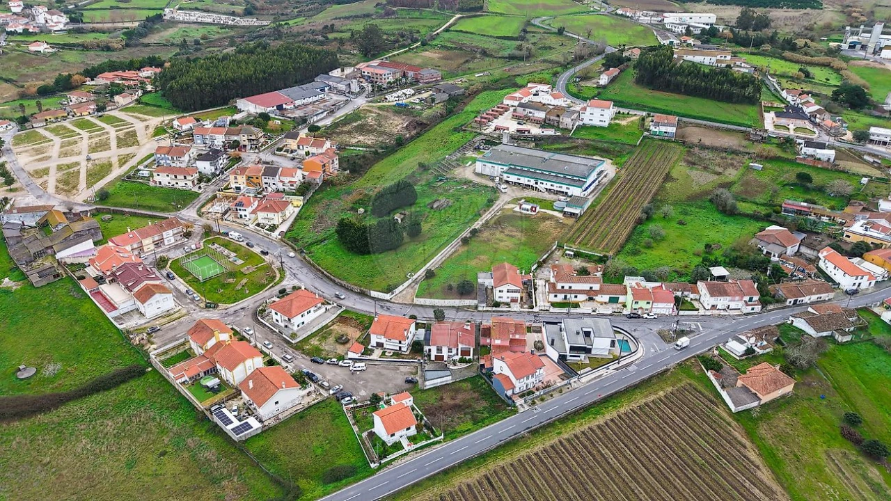 Terreno para Venda em Santo Quintino Foto 12